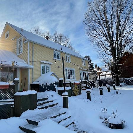 Cowansville Manoir Alegria Bed & Breakfast エクステリア 写真