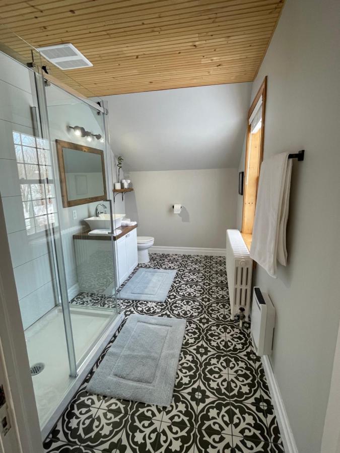 Cowansville Manoir Alegria Bed & Breakfast エクステリア 写真